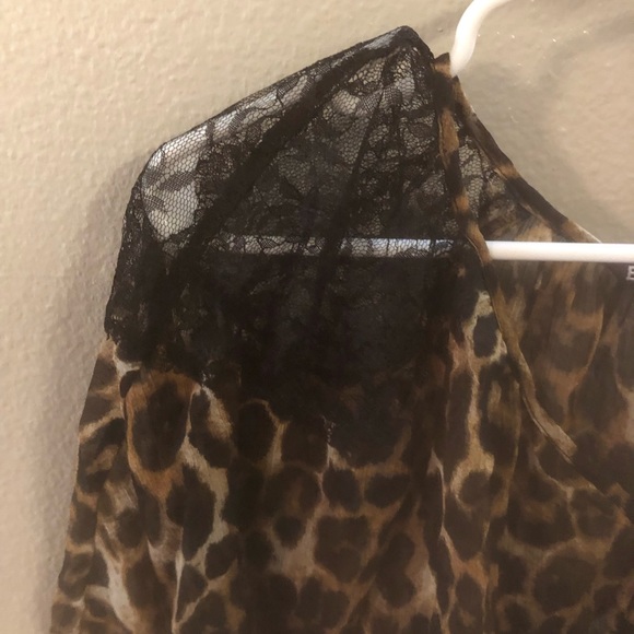 Leopard print top - Picture 3 of 4